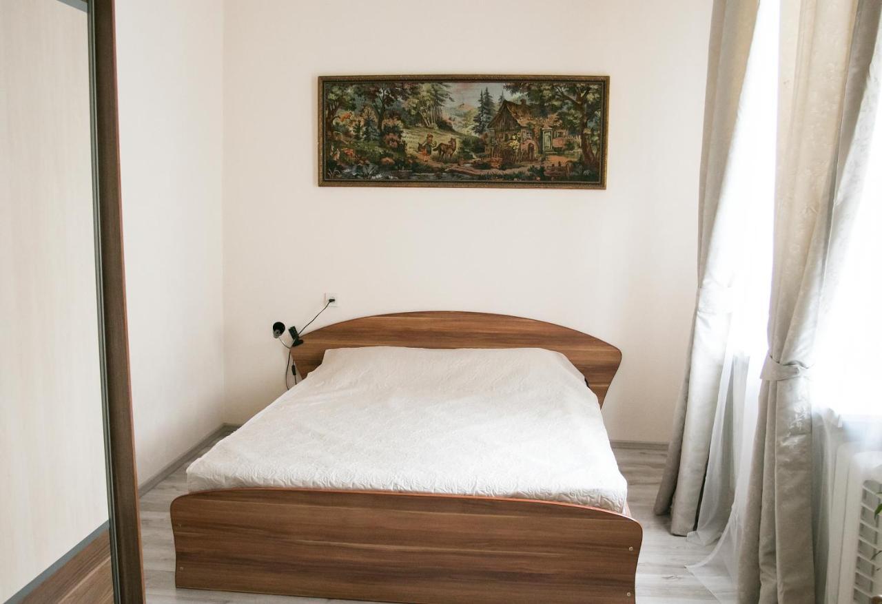 Vintage Style Spacious Apartment クライペダ エクステリア 写真