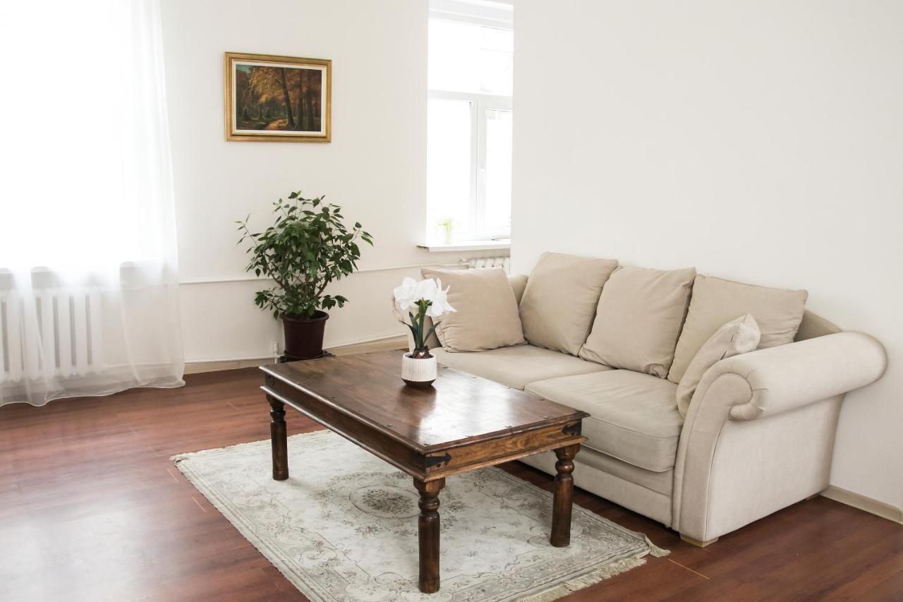 Vintage Style Spacious Apartment クライペダ エクステリア 写真